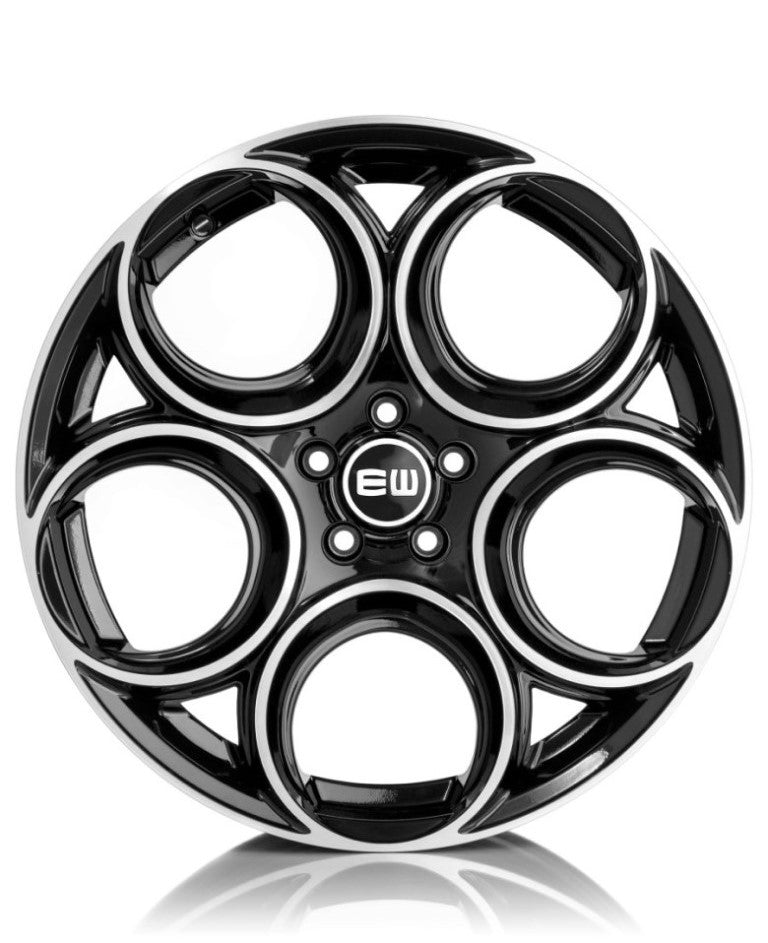 //www.cerchiruote.com/cdn/shop/collections/EW24-BLACK-POLISHED.jpg?v=1724935513