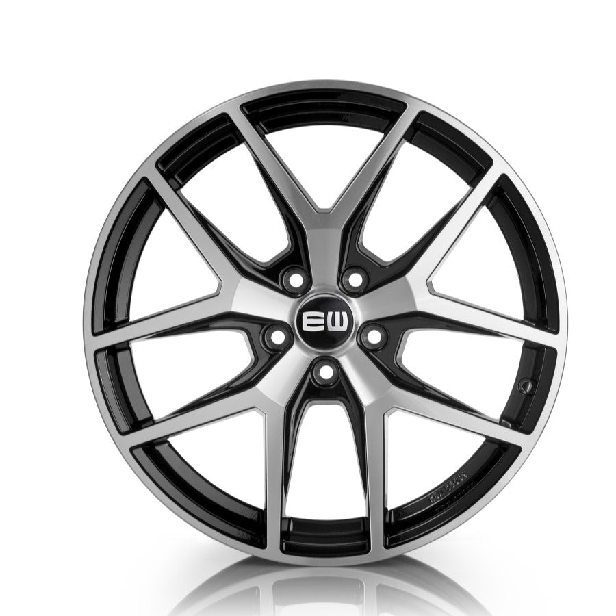 //www.cerchiruote.com/cdn/shop/collections/EW26-BLACK-POLISHED.jpg?v=1724939819